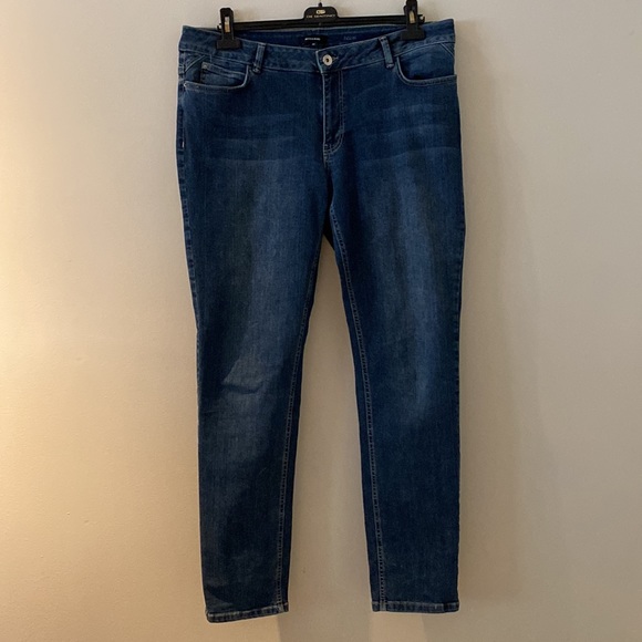 More & More Skinny Jeans - Picture 7 of 9